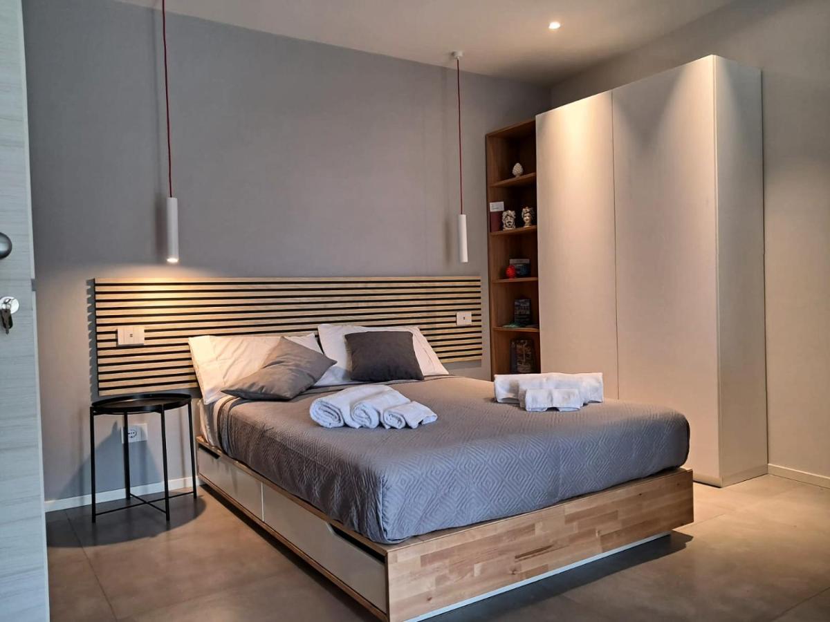 Porta San Paolo House Aparthotel Кастелбуоно Екстериор снимка