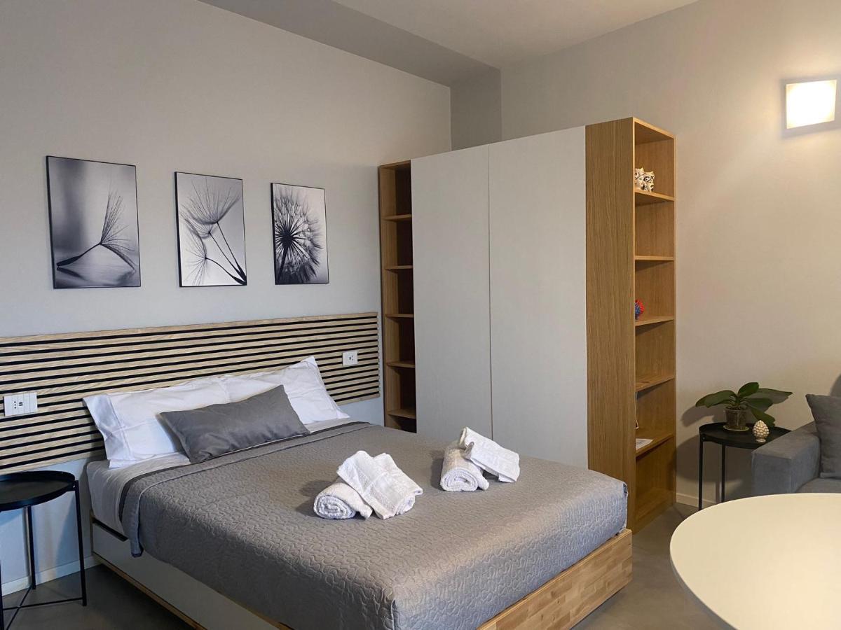 Porta San Paolo House Aparthotel Кастелбуоно Екстериор снимка