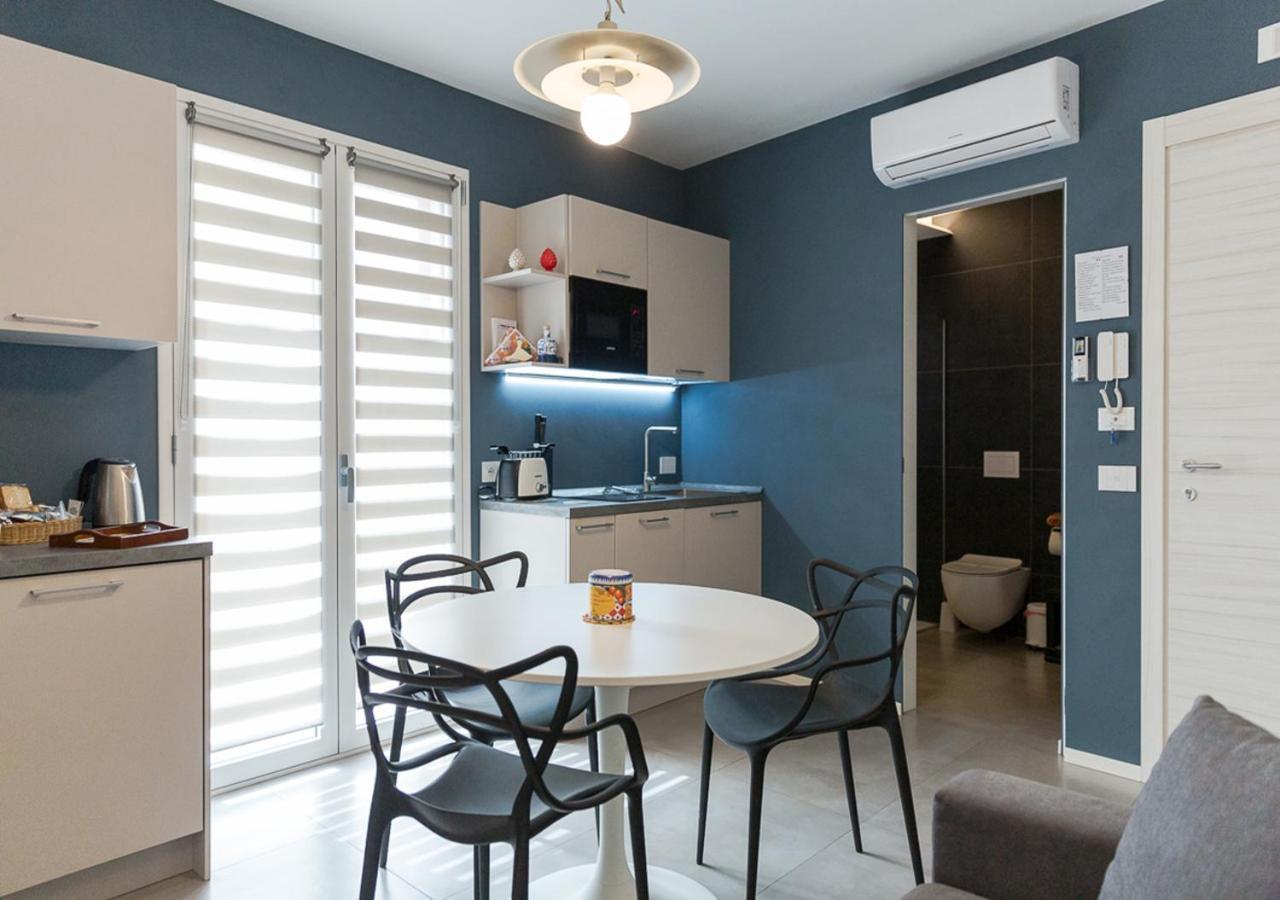 Porta San Paolo House Aparthotel Кастелбуоно Екстериор снимка
